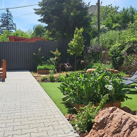 Profi Keco Apartman Balatonalmádi Zewnętrze zdjęcie