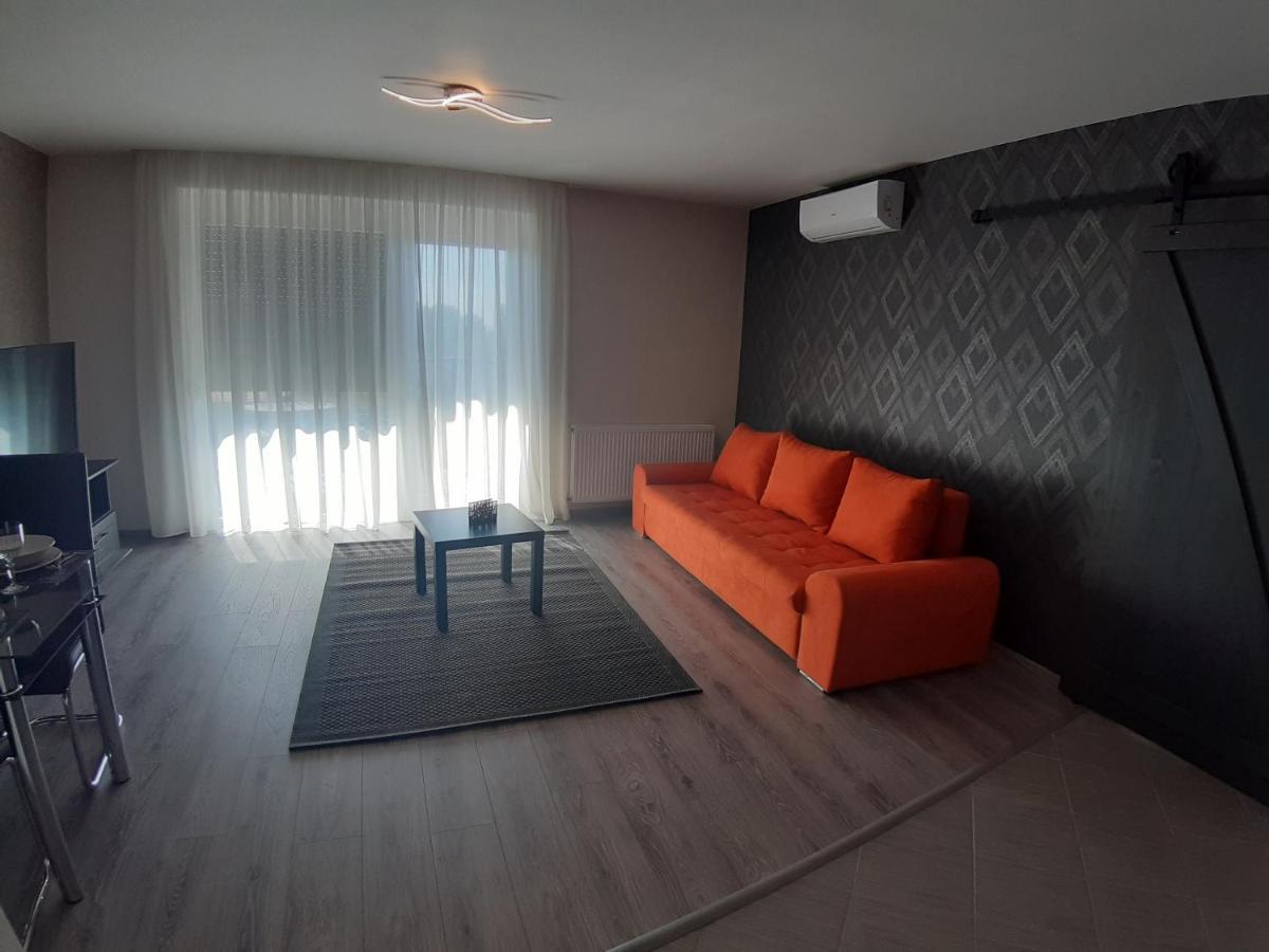 Profi Keco Apartman Balatonalmádi Zewnętrze zdjęcie
