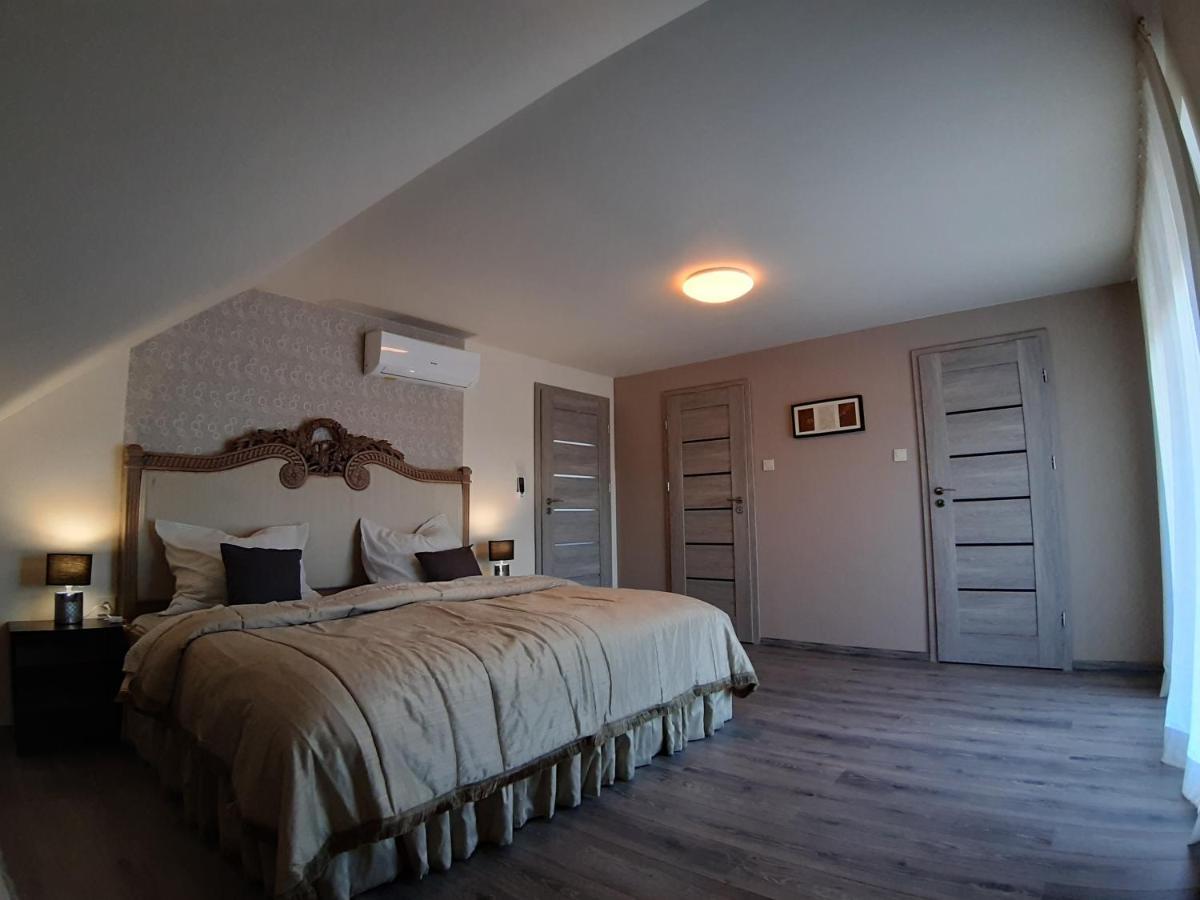Profi Keco Apartman Balatonalmádi Zewnętrze zdjęcie